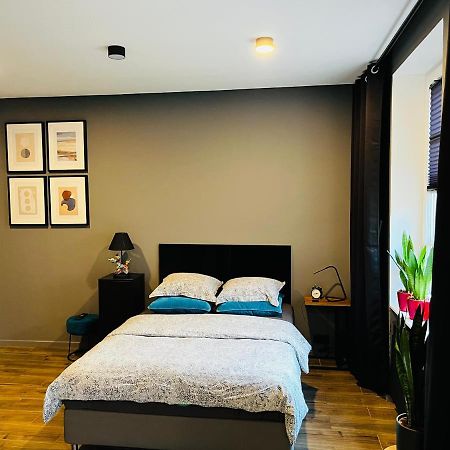 Pobuudka V Plebanska Z Widokiem Na Rynek Apartment กลีวิตเซ ภายนอก รูปภาพ