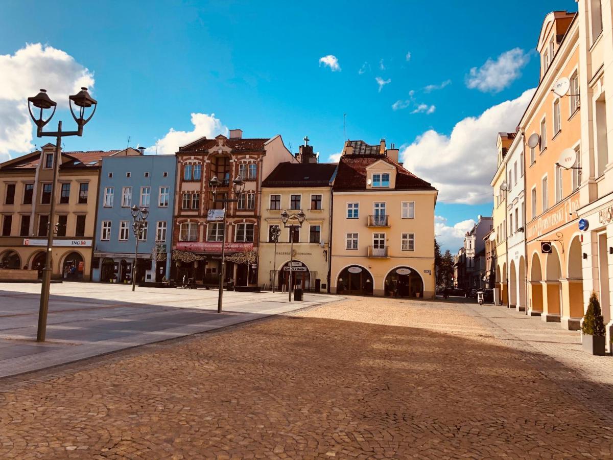 Pobuudka V Plebanska Z Widokiem Na Rynek Apartment กลีวิตเซ ภายนอก รูปภาพ