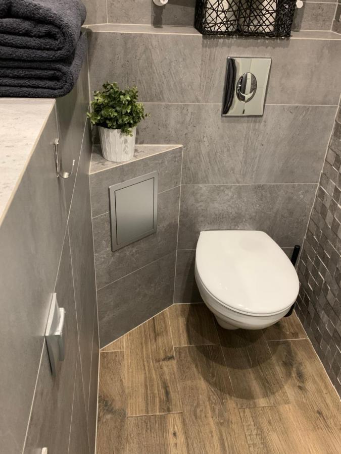 Pobuudka V Plebanska Z Widokiem Na Rynek Apartment กลีวิตเซ ภายนอก รูปภาพ
